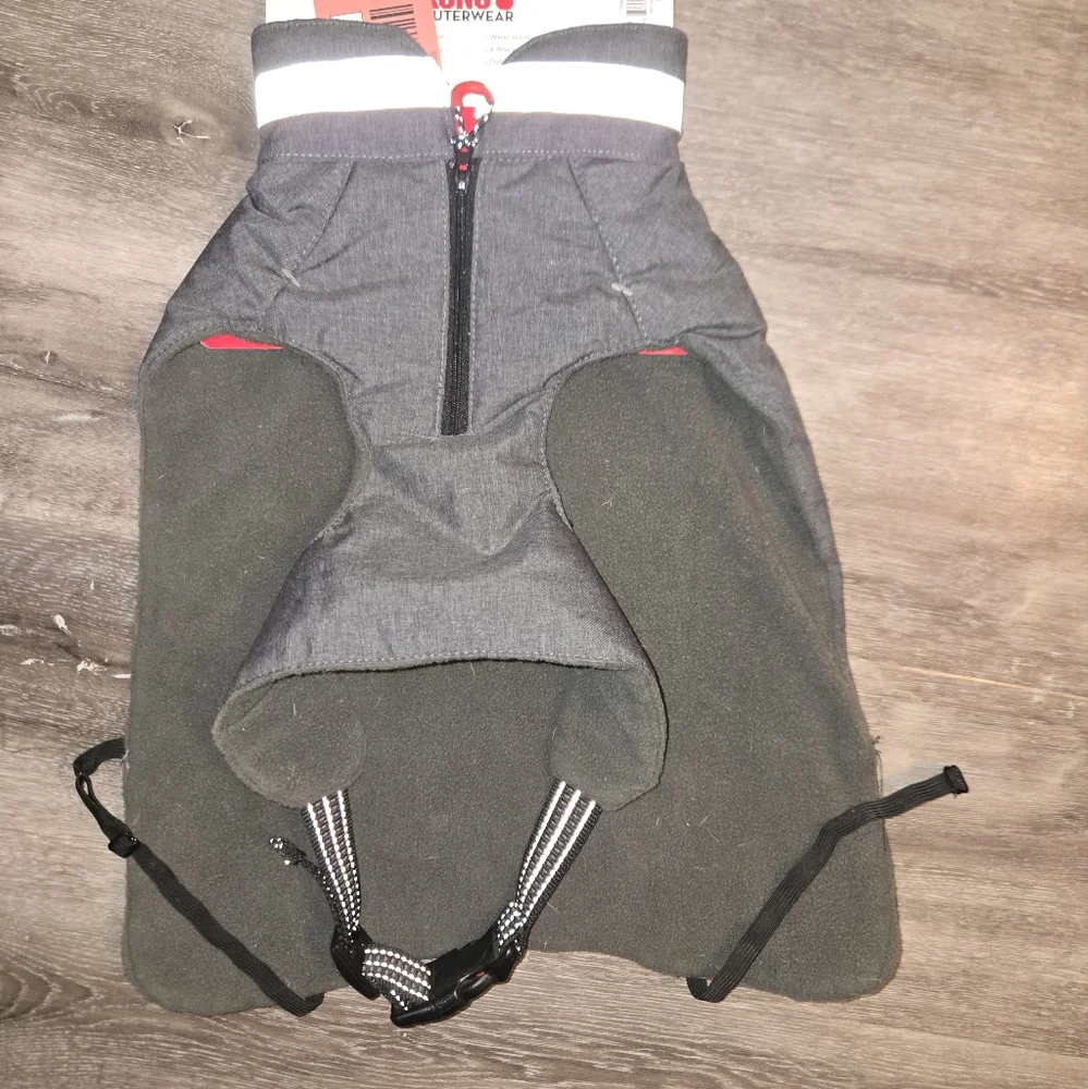 NEW KONG Outerwear HIGH-VIS Dog Jacket/Wrap‎ Coat S Grey/Red. See Photos
